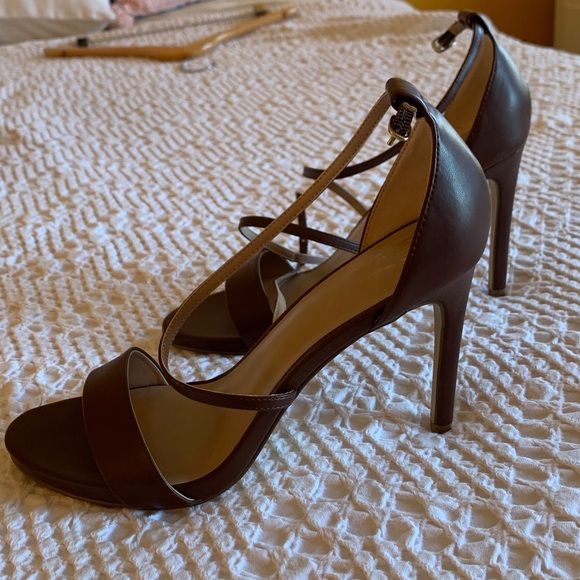 Size 10 — Brown Open-Toe Heels (never worn) - Picture 2 of 4